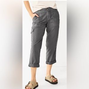 Women’s Sonoma goods for life, comfort waist utility Capri pants. Size 14